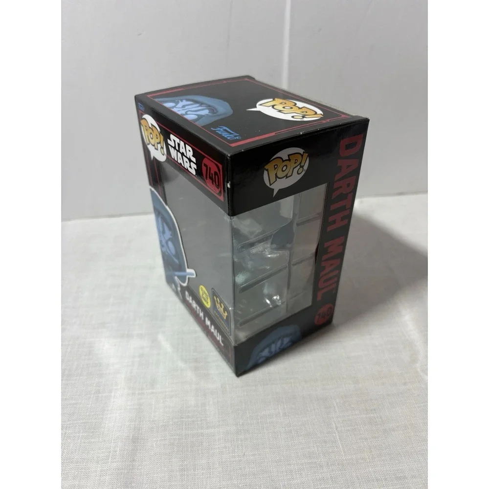 Funko Star Wars Darth Maul # 740 Glow in the Dark  Specialty Series Exclusive!